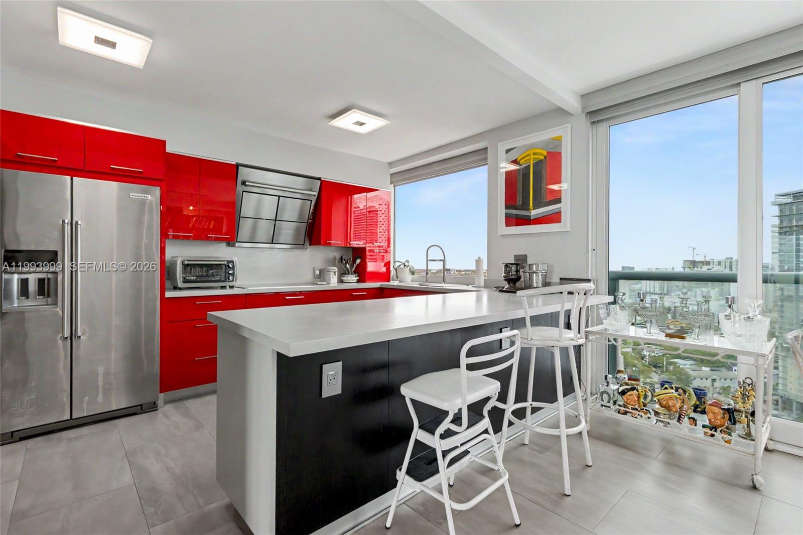 THE PALACE CONDO - Residential