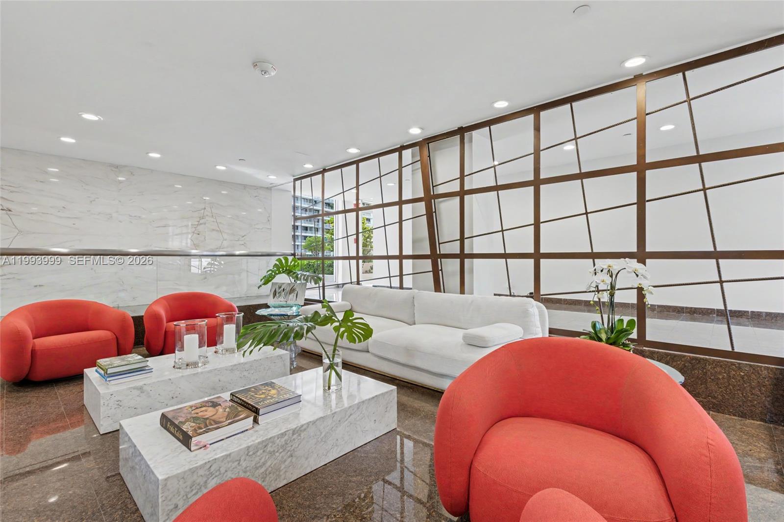 THE PALACE CONDO - Residential