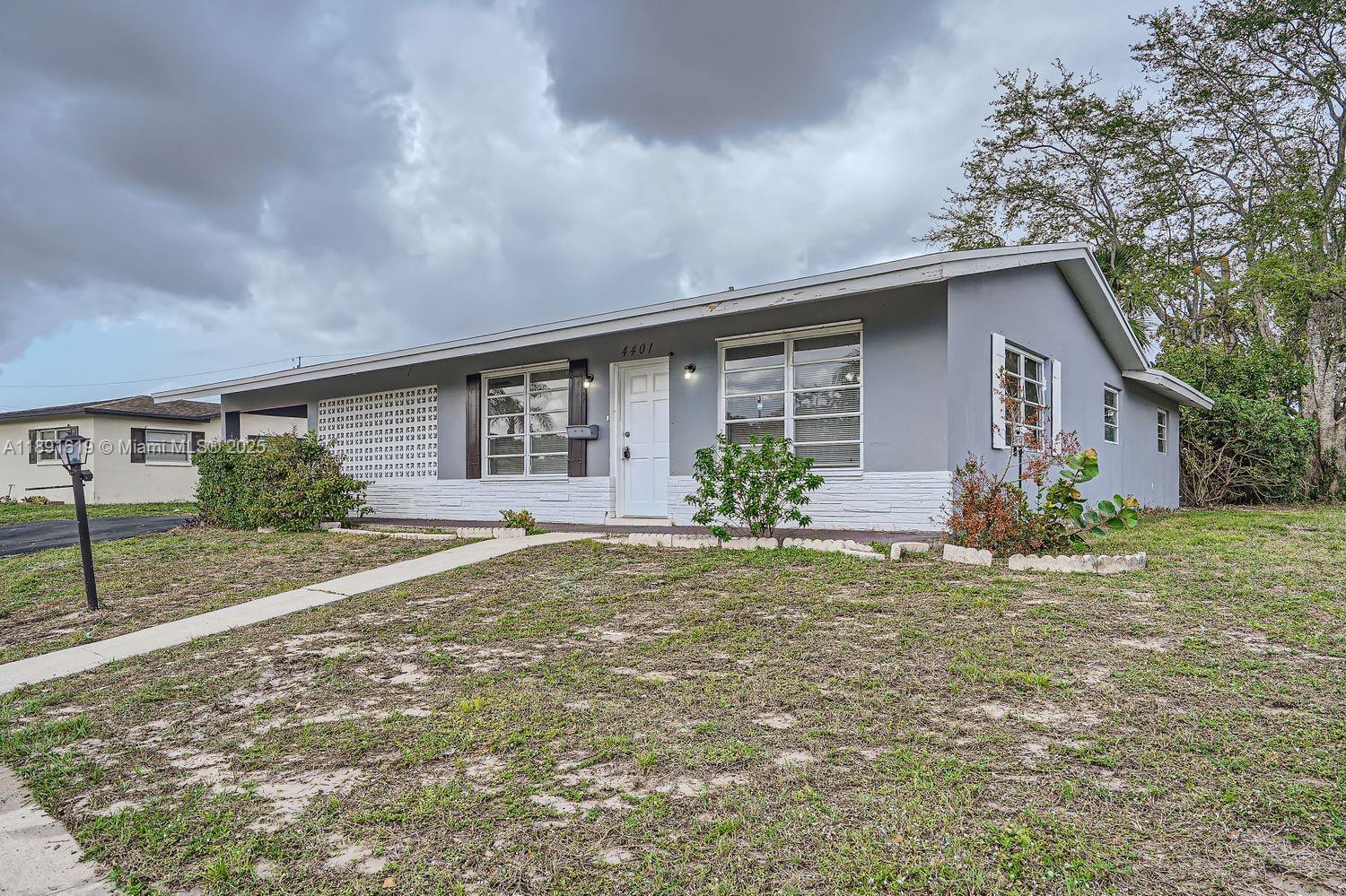 EDGEFIELD 1ST SEC - Residential
