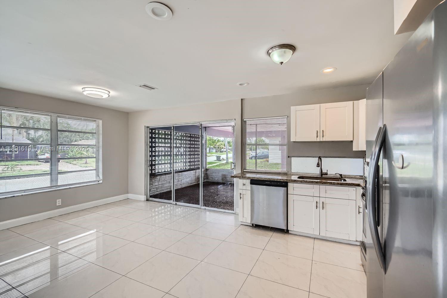 EDGEFIELD 1ST SEC - Residential