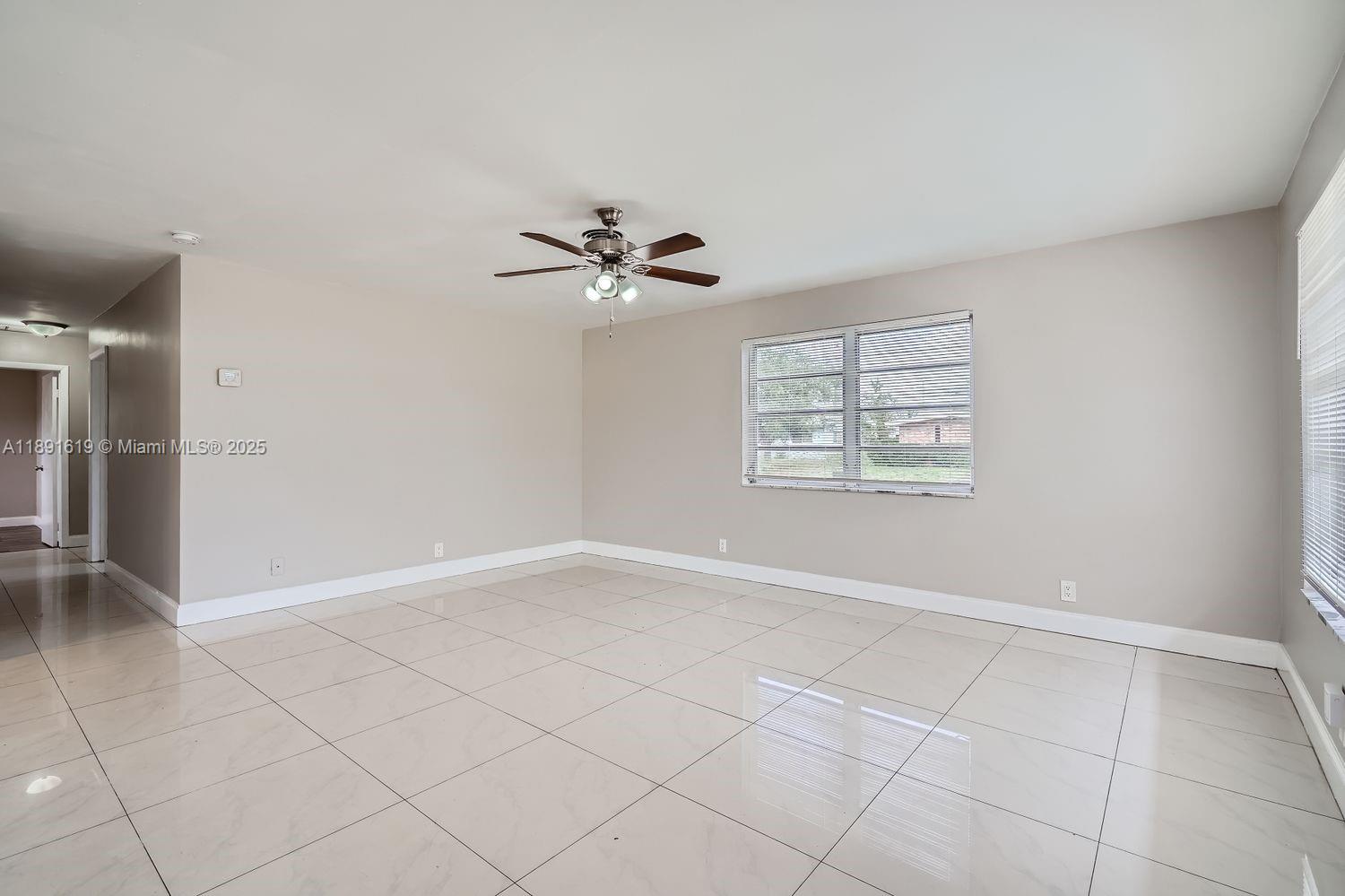 EDGEFIELD 1ST SEC - Residential
