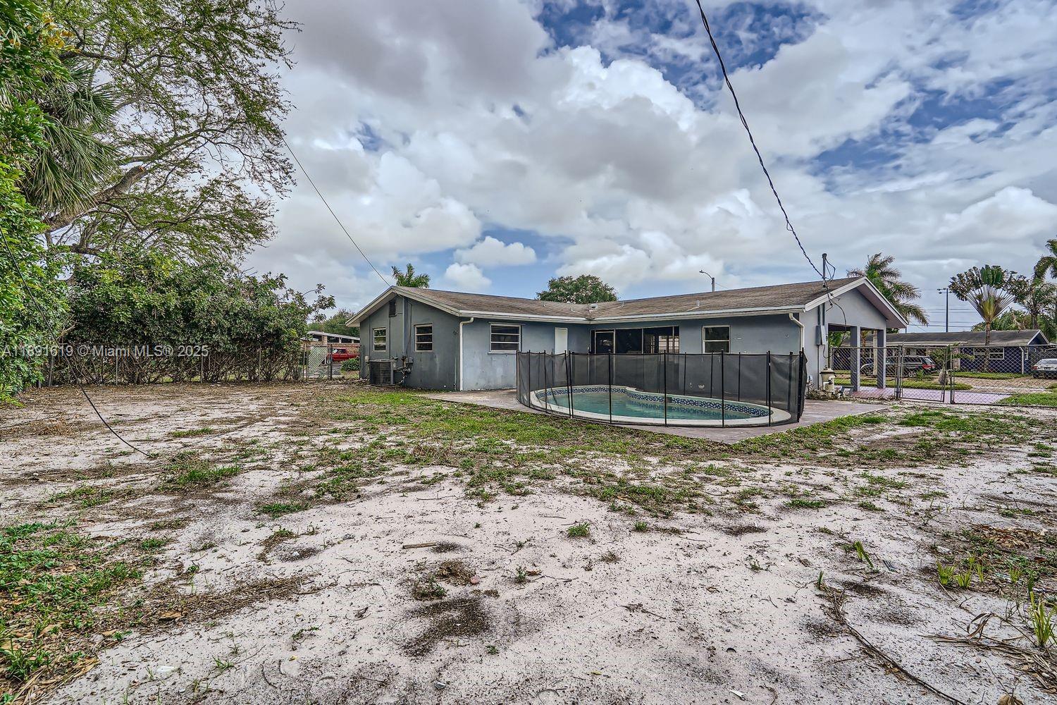 EDGEFIELD 1ST SEC - Residential