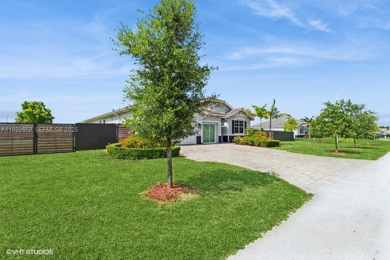 LAS PALMAS II - Residential