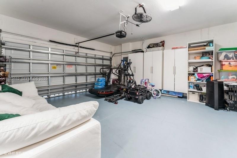 LAS PALMAS II - Residential