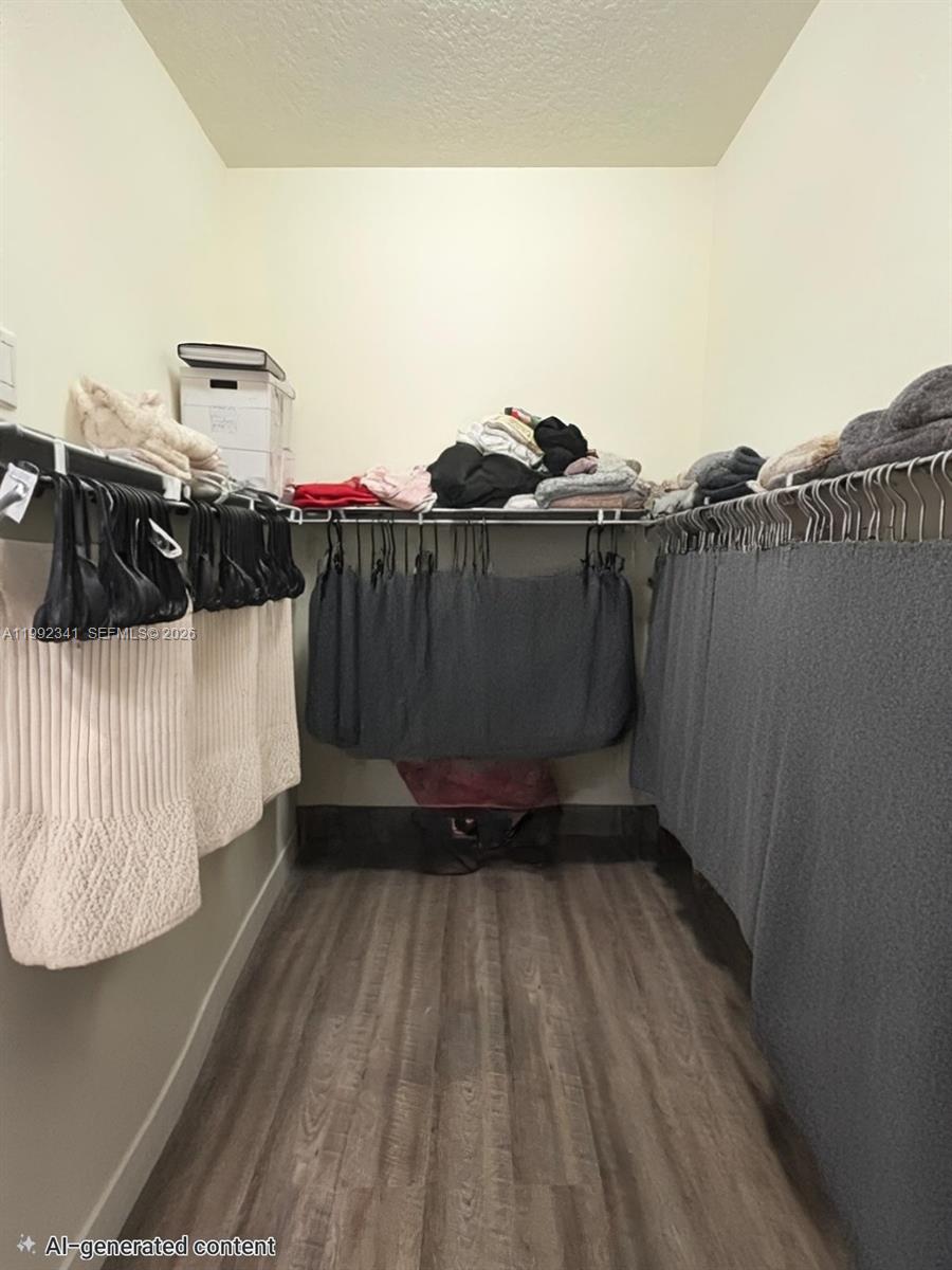 LANDMARK AT DORAL CENTRAL - Residential Lease