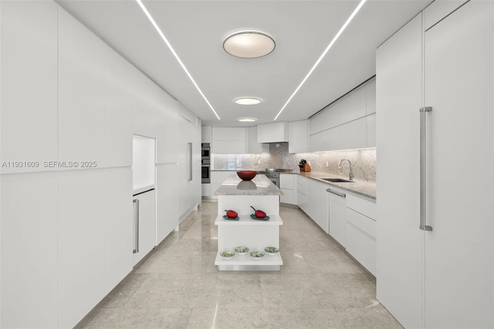 Miami, Florida 33129, United States, 4 Bedrooms Bedrooms, ,6 BathroomsBathrooms,Residential,Active,255572