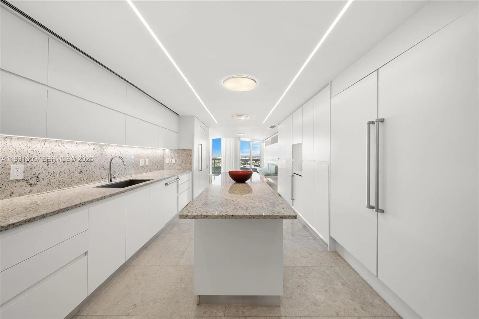 Miami, Florida 33129, United States, 4 Bedrooms Bedrooms, ,6 BathroomsBathrooms,Residential,Active,255572