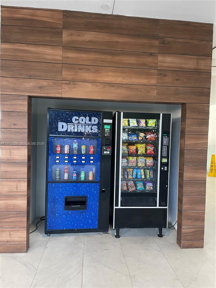 WIND CONDO - Residential