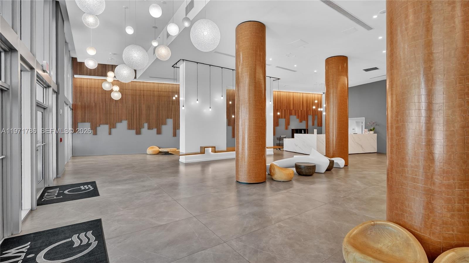 WIND CONDO - Residential