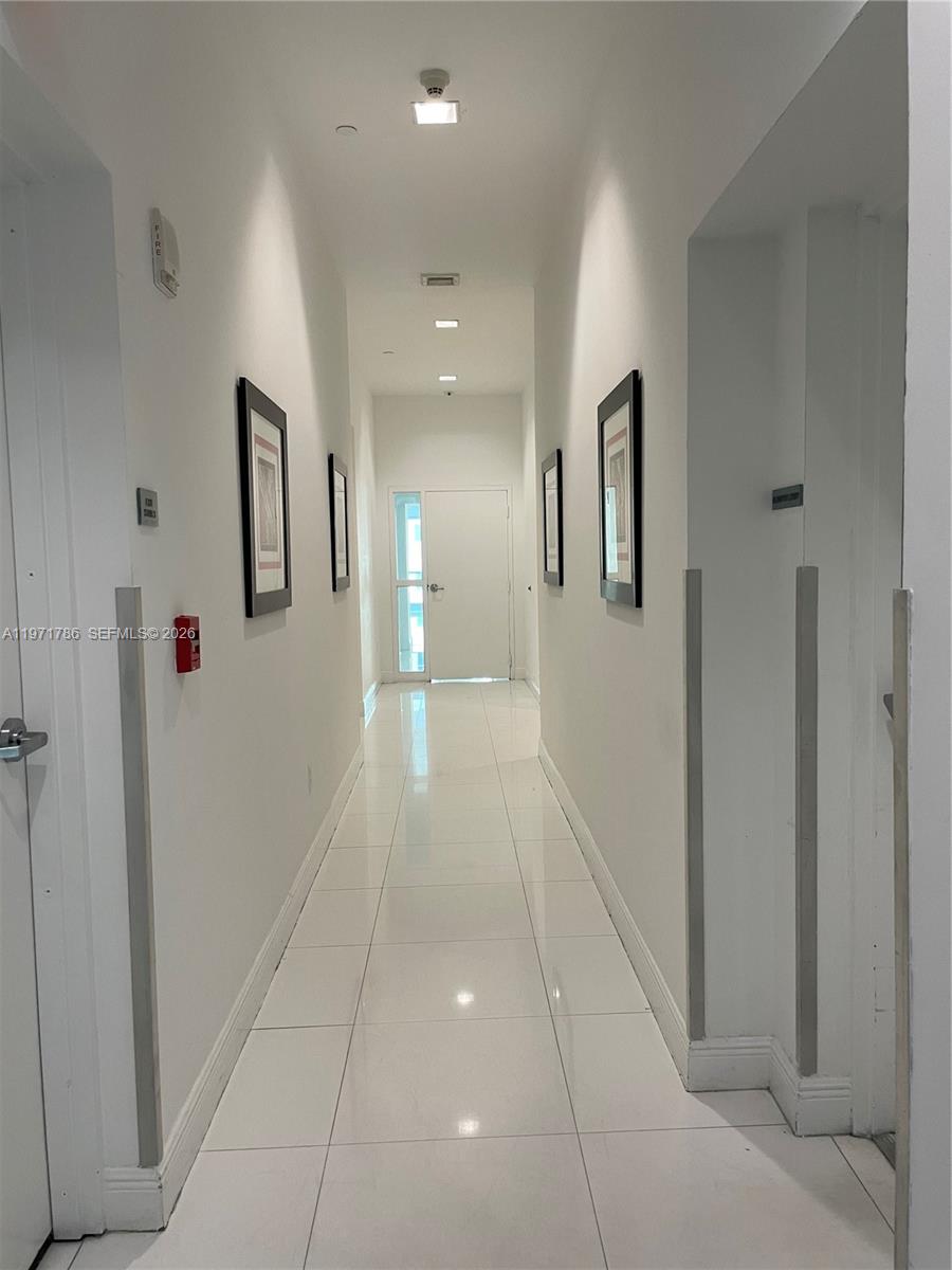 WIND CONDO - Residential