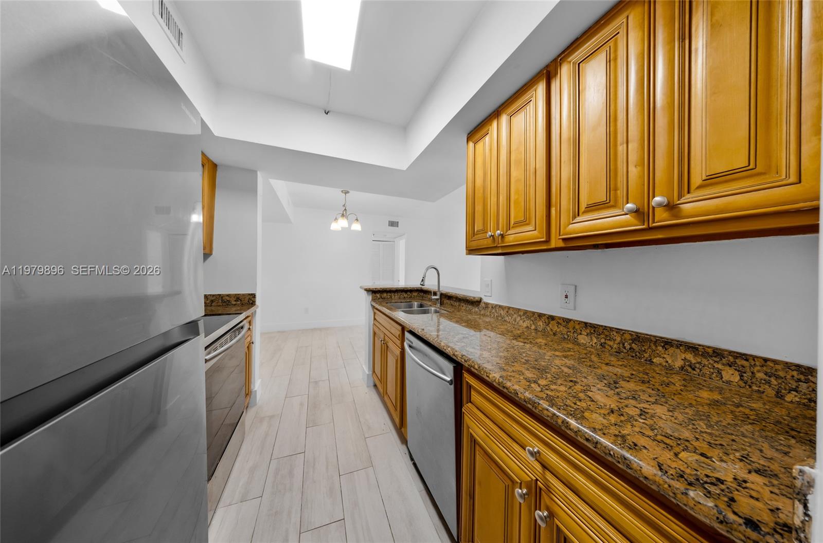 SUN VISTA GARDENS CONDO - Residential Lease