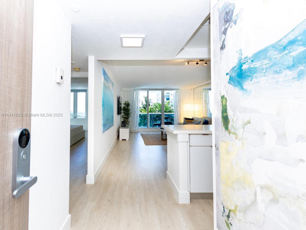 RONEY PALACE CONDO - Residential Lease