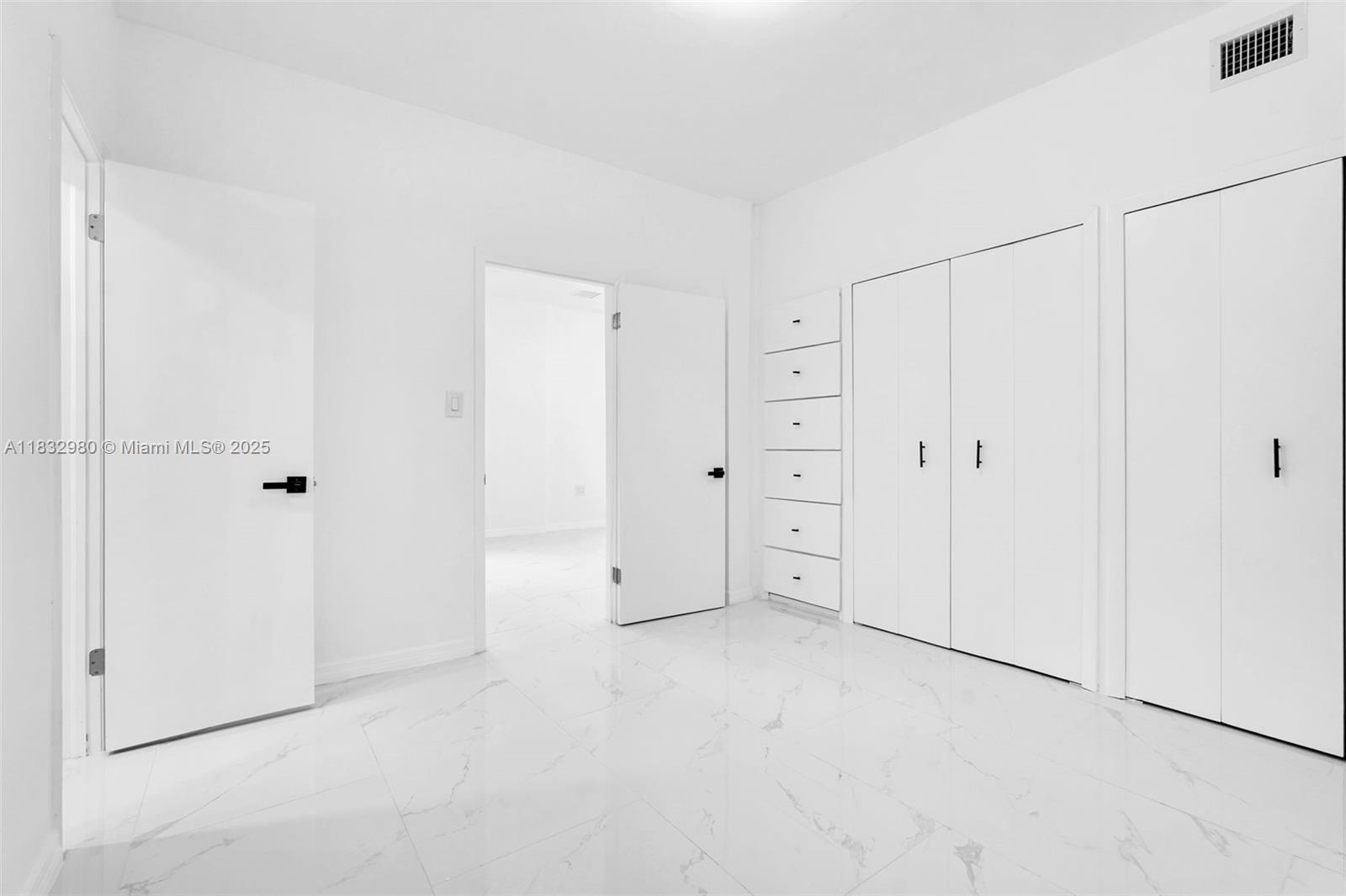 TRAIL PARK - Residential