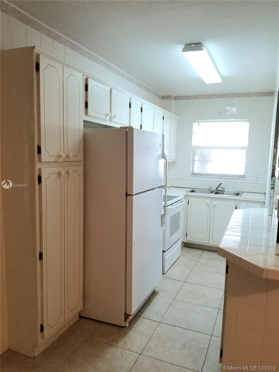 CASA PARADISO NORTH CO-OP - Residential Lease