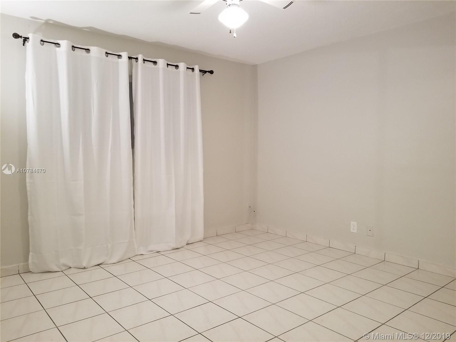 CASA PARADISO NORTH CO-OP - Residential Lease