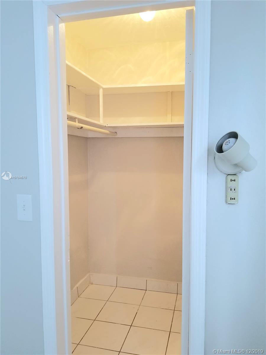 CASA PARADISO NORTH CO-OP - Residential Lease