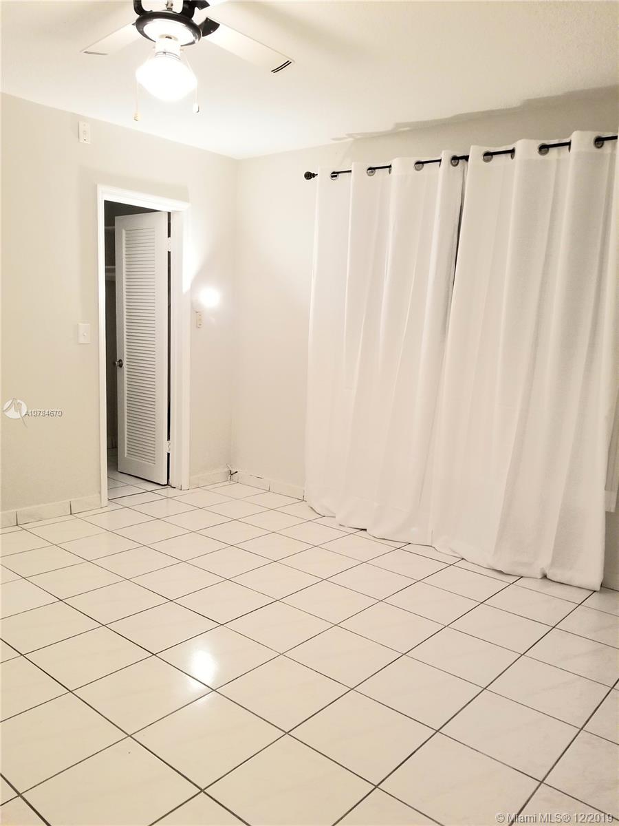 CASA PARADISO NORTH CO-OP - Residential Lease