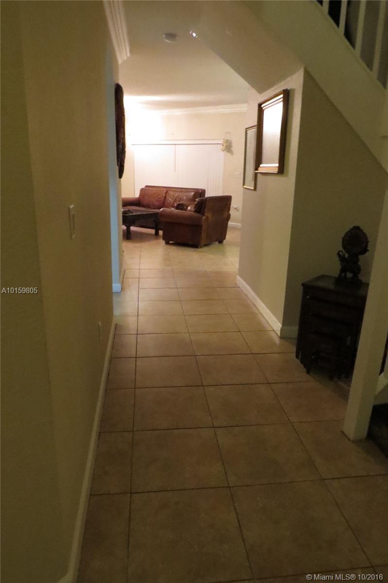 Floridian Bay Estates - Residential