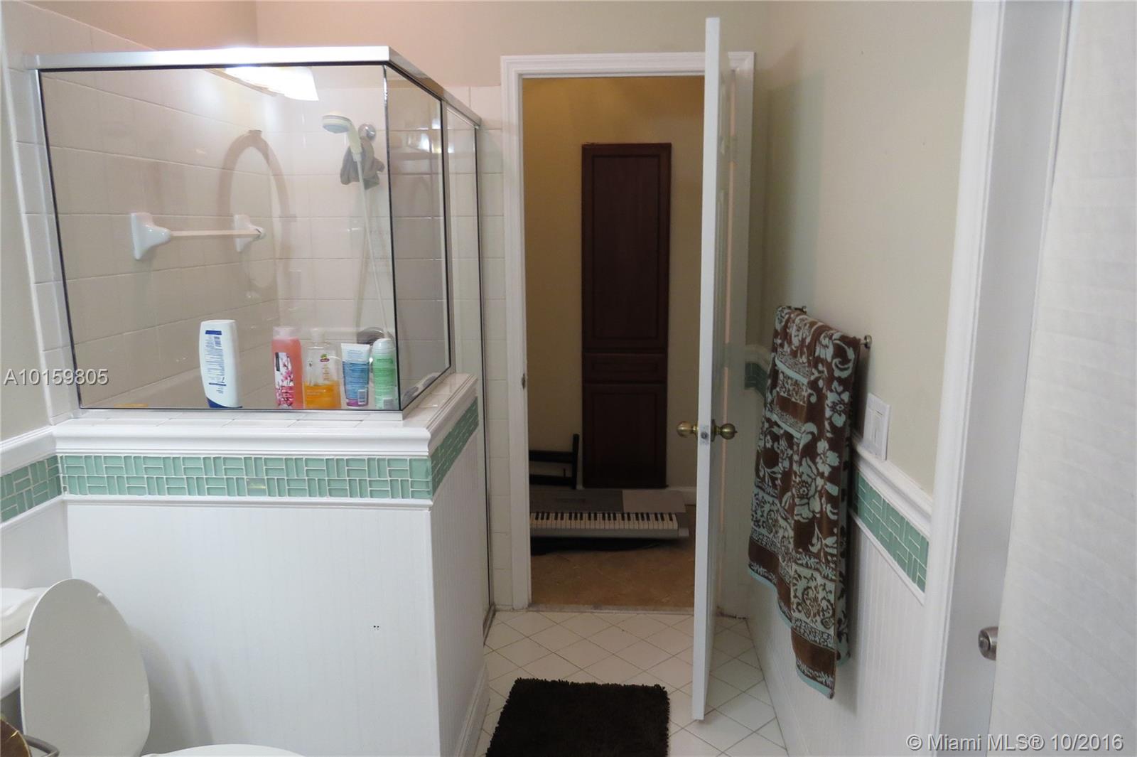 Floridian Bay Estates - Residential