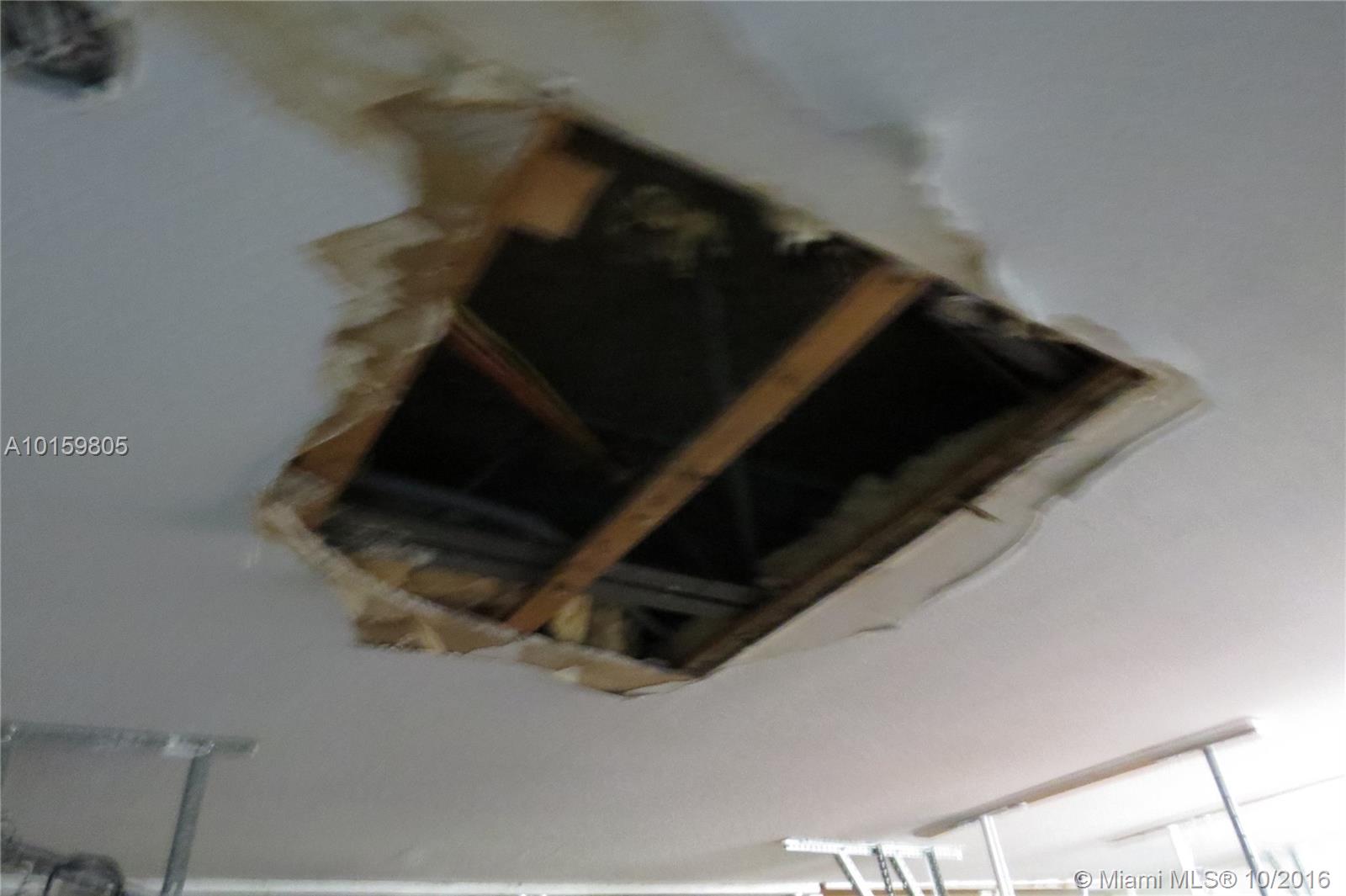 Floridian Bay Estates - Residential