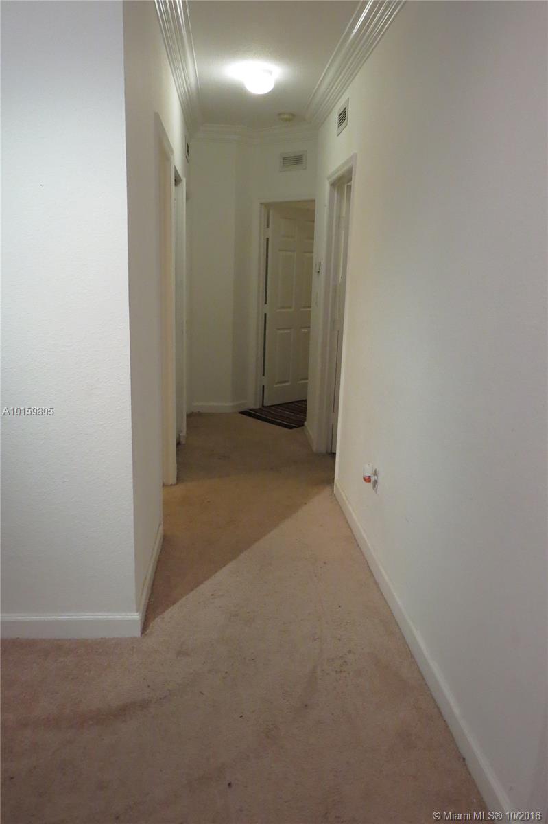 Floridian Bay Estates - Residential