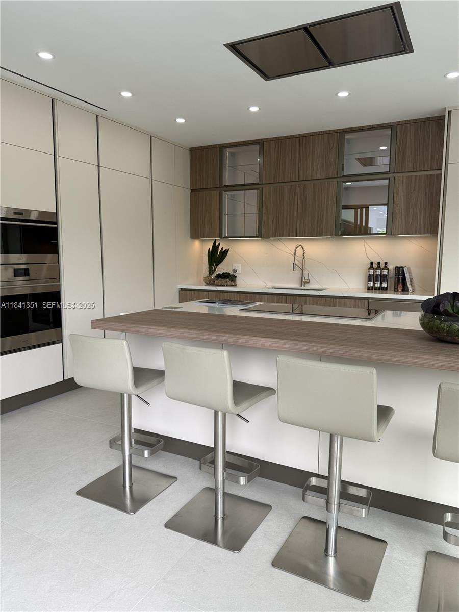 TROPICAL ISLE HOMES SUB 4 - Residential