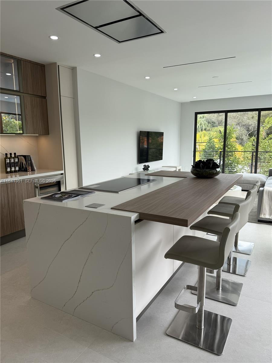 TROPICAL ISLE HOMES SUB 4 - Residential