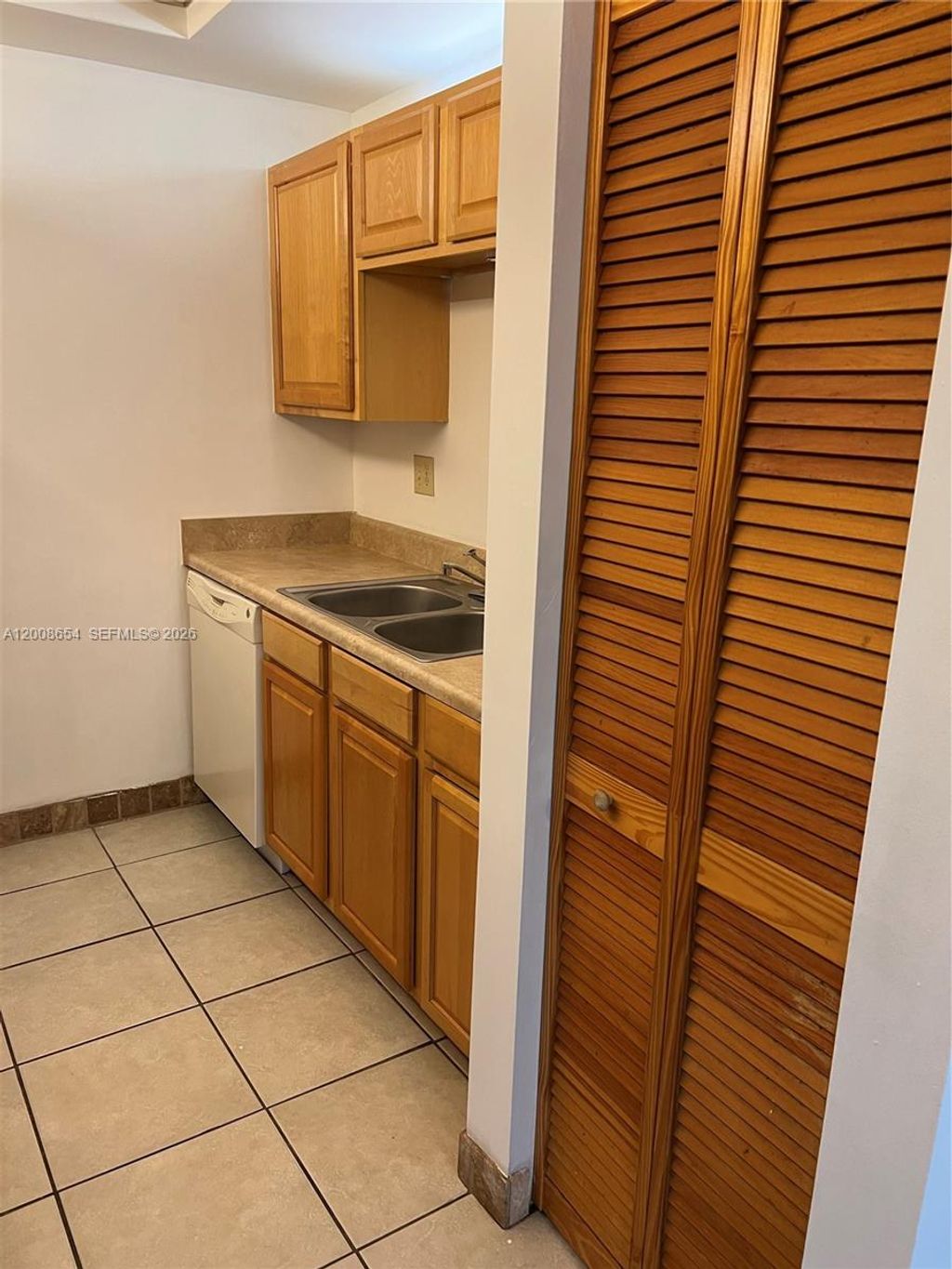Photo of 4116 NW 88th Ave #104, Coral Springs, FL 33065 (MLS # A12008654)