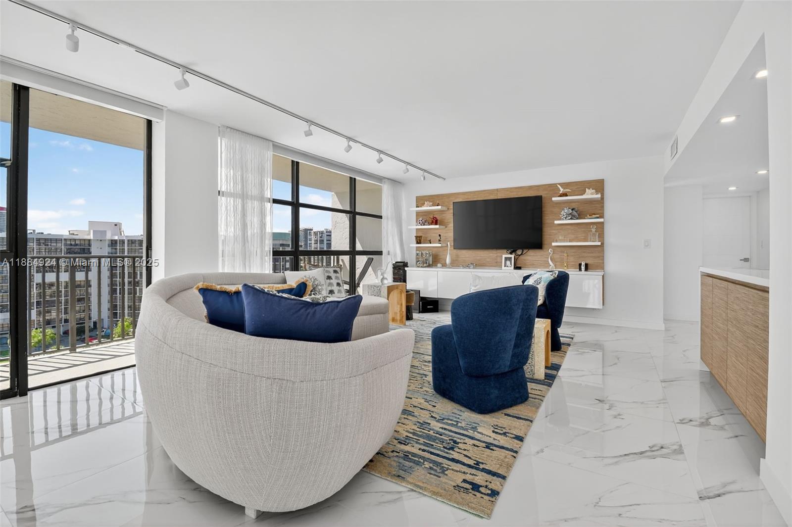 TOWERS OF OCEANVIEW SOUTH - Residential