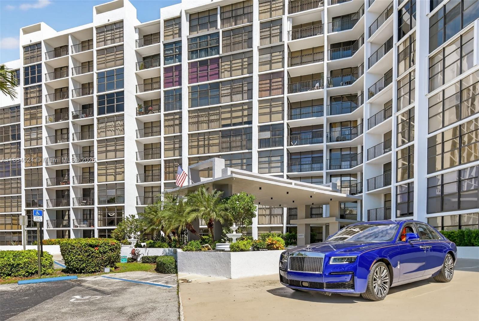 TOWERS OF OCEANVIEW SOUTH - Residential