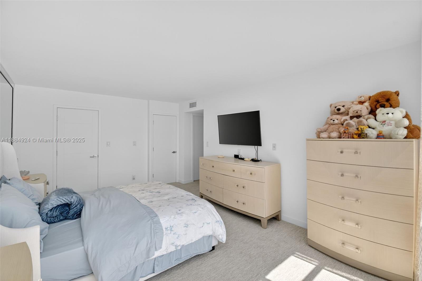 TOWERS OF OCEANVIEW SOUTH - Residential