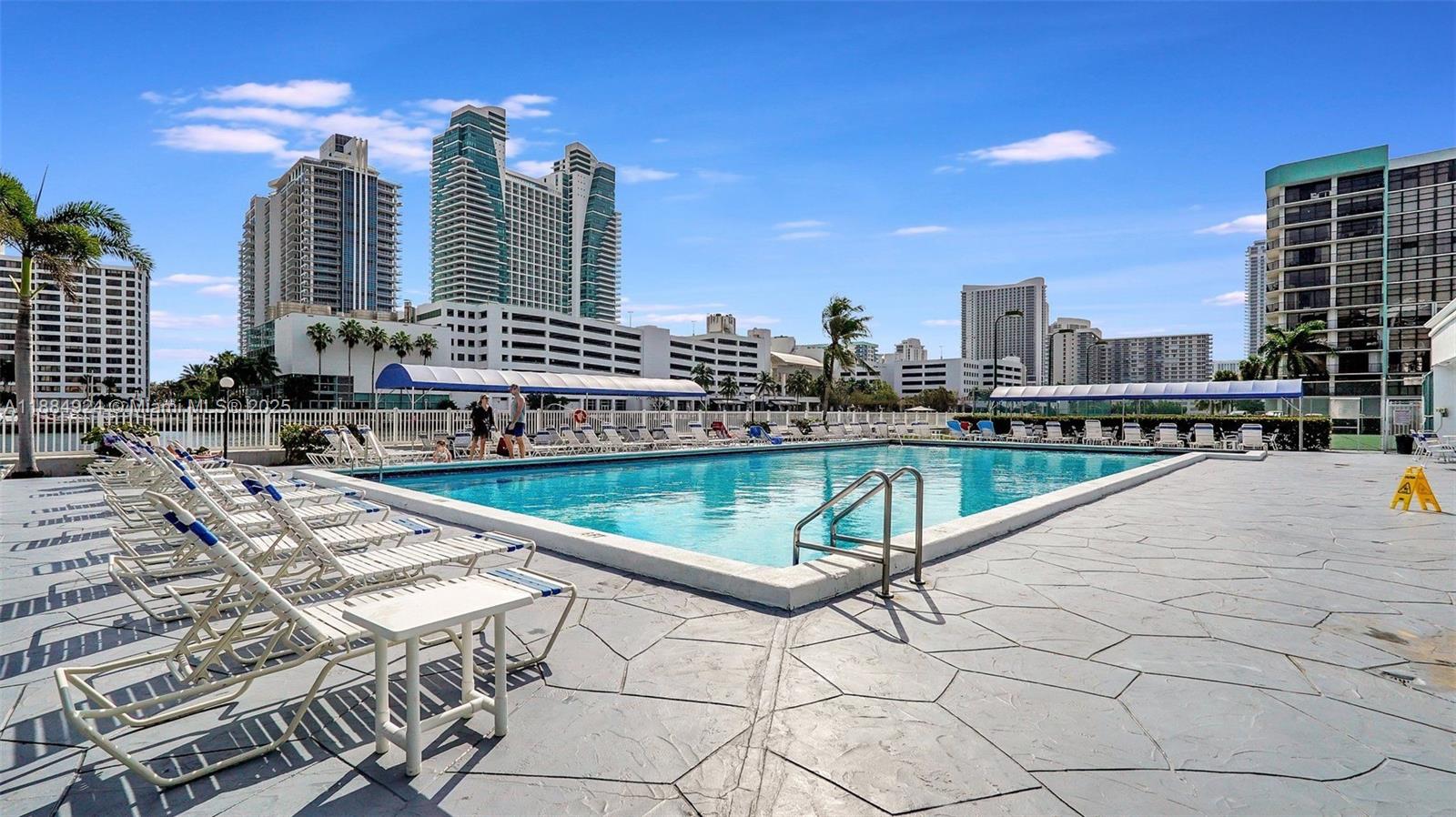 TOWERS OF OCEANVIEW SOUTH - Residential