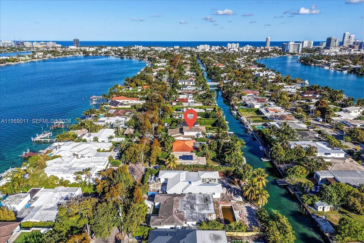 BISCAYNE POINT - Residential Lease