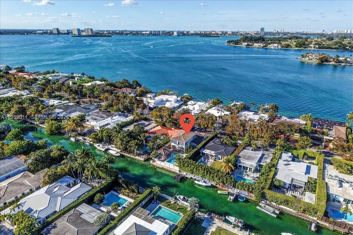 BISCAYNE POINT - Residential Lease