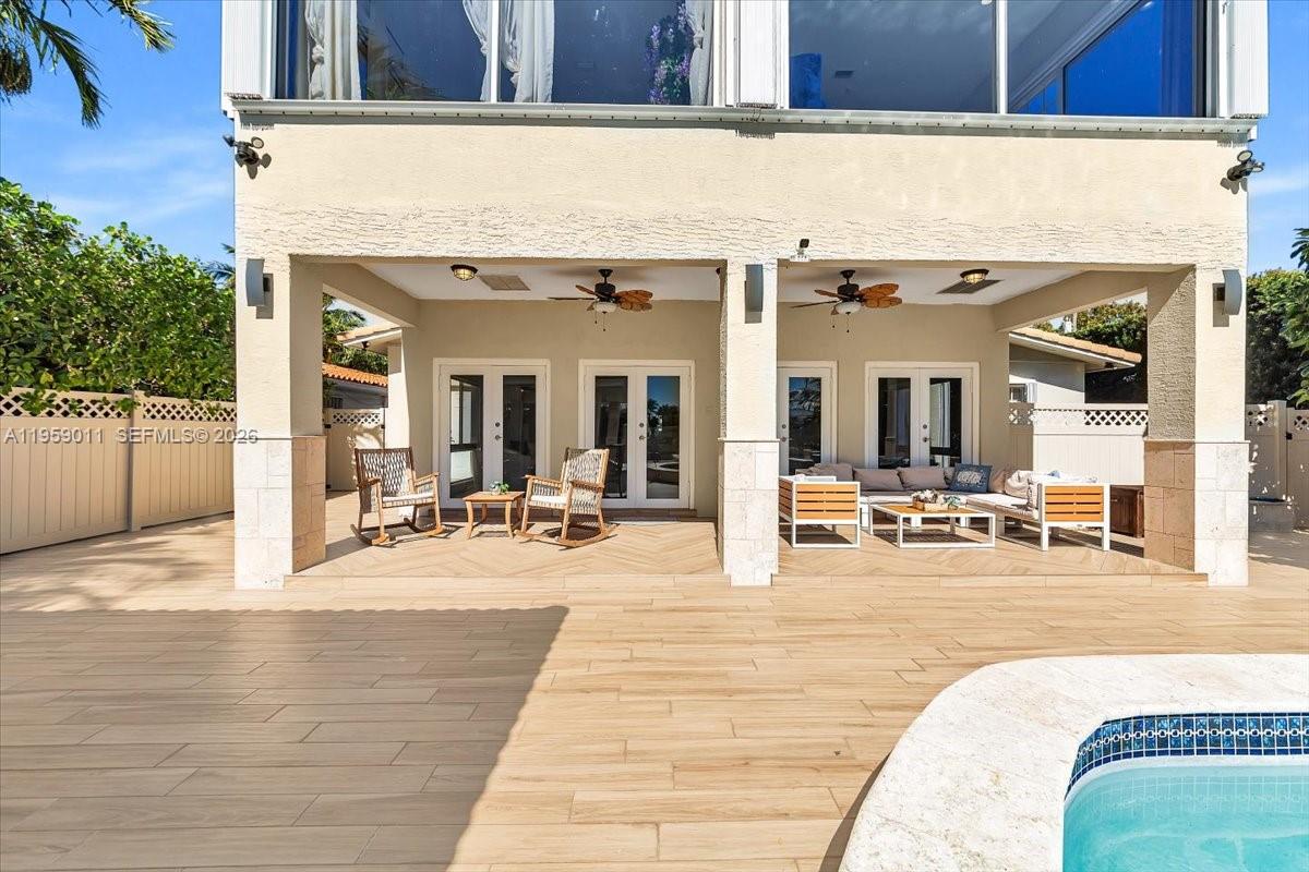 BISCAYNE POINT - Residential Lease