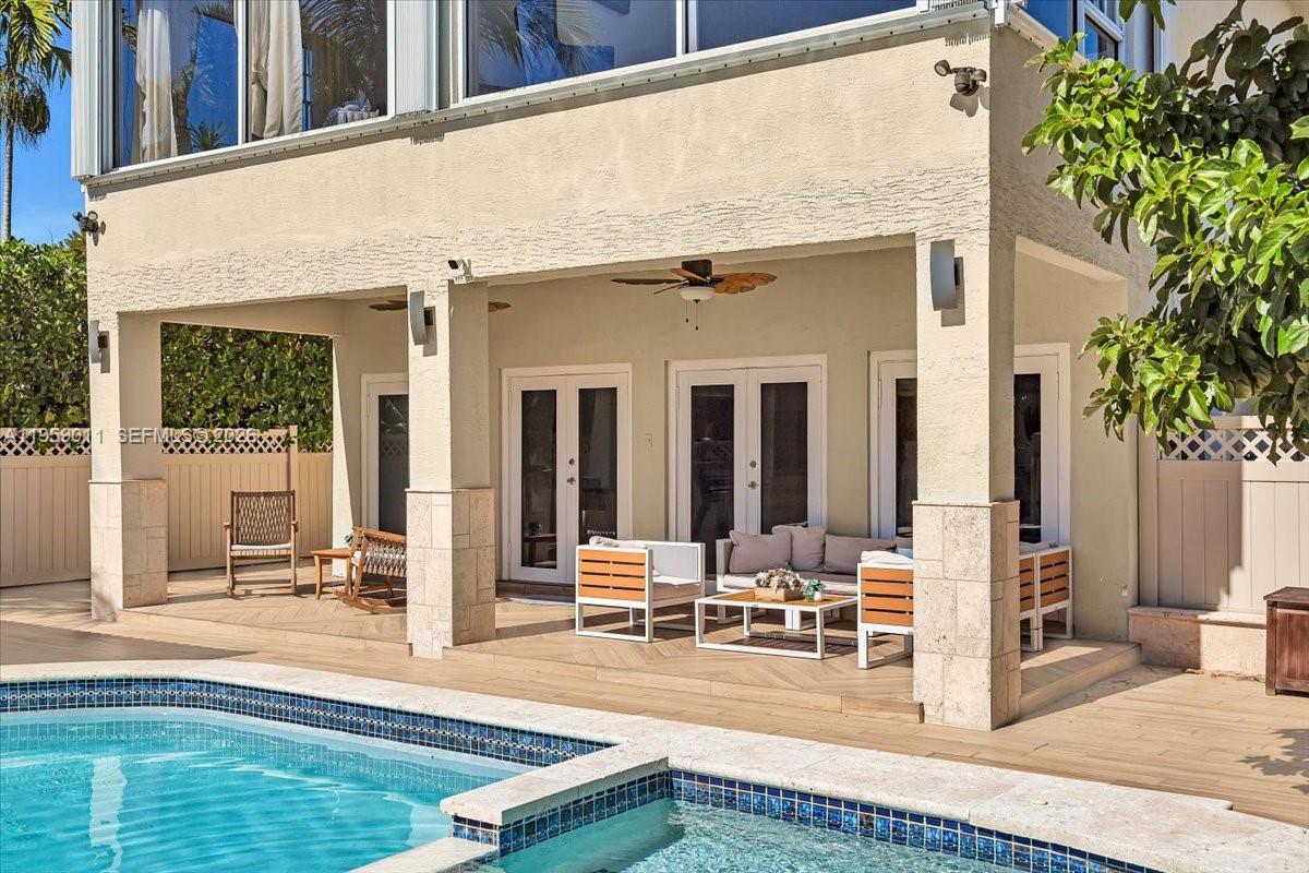 BISCAYNE POINT - Residential Lease