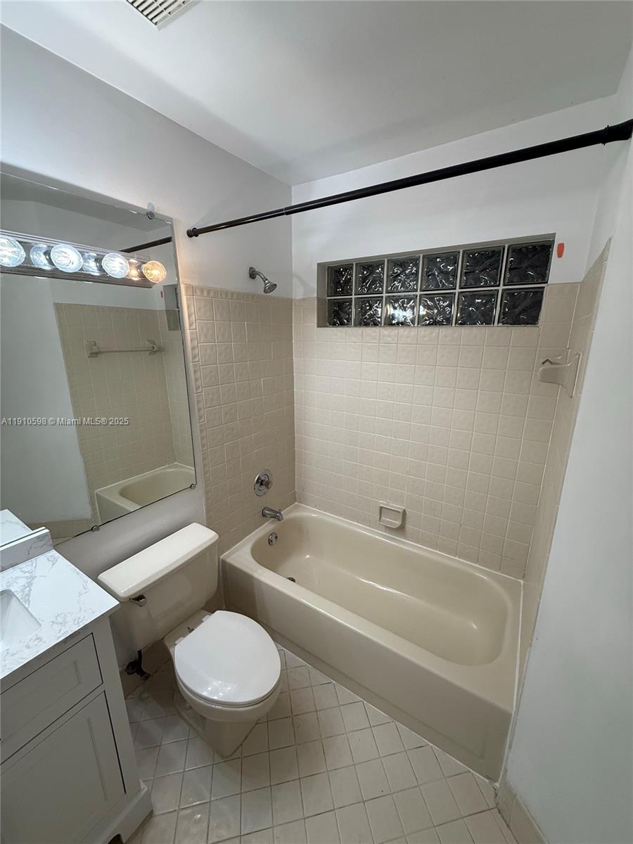 OPTIMA VILLAGE I-D CONDO - Residential