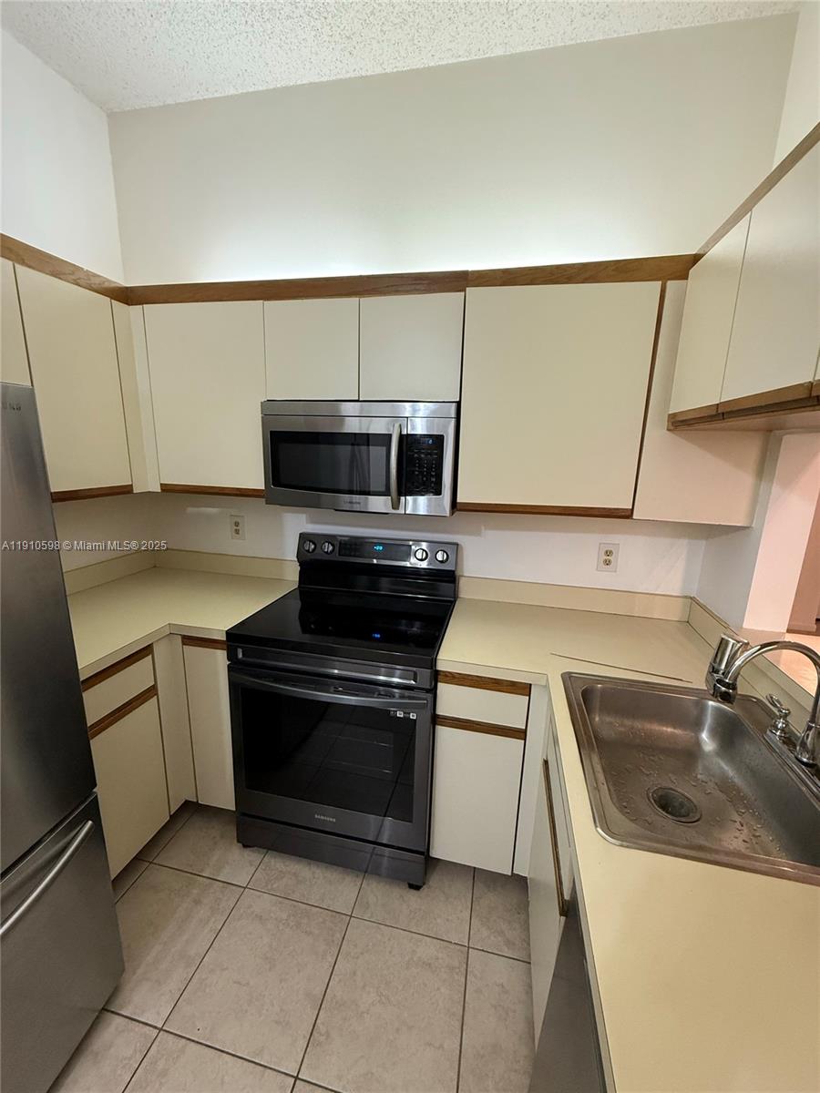 OPTIMA VILLAGE I-D CONDO - Residential