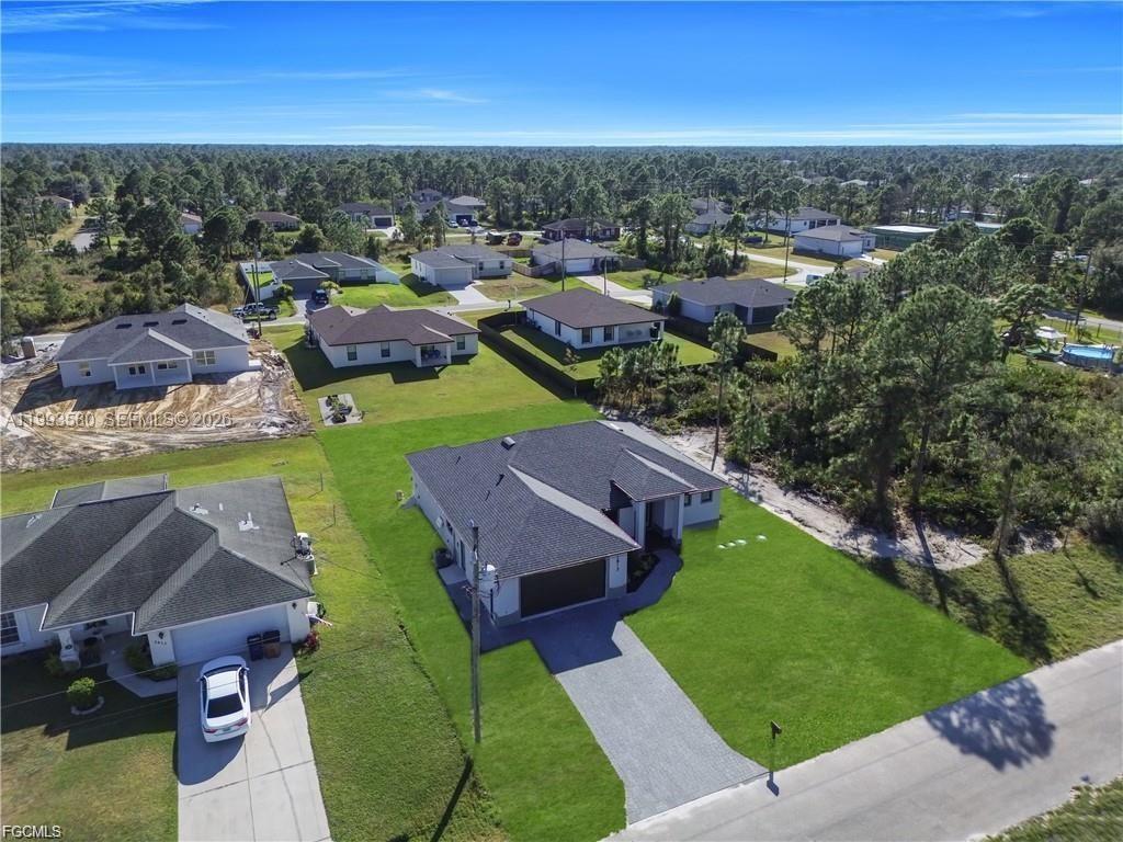 LEHIGH ACRES - Residential