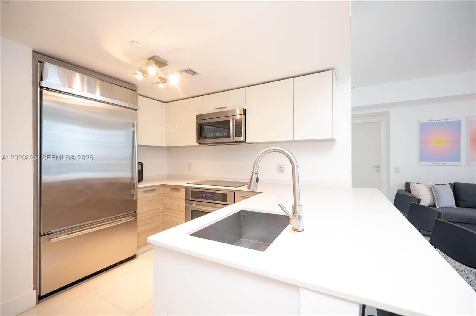 BRICKELLHOUSE CONDO - Residential