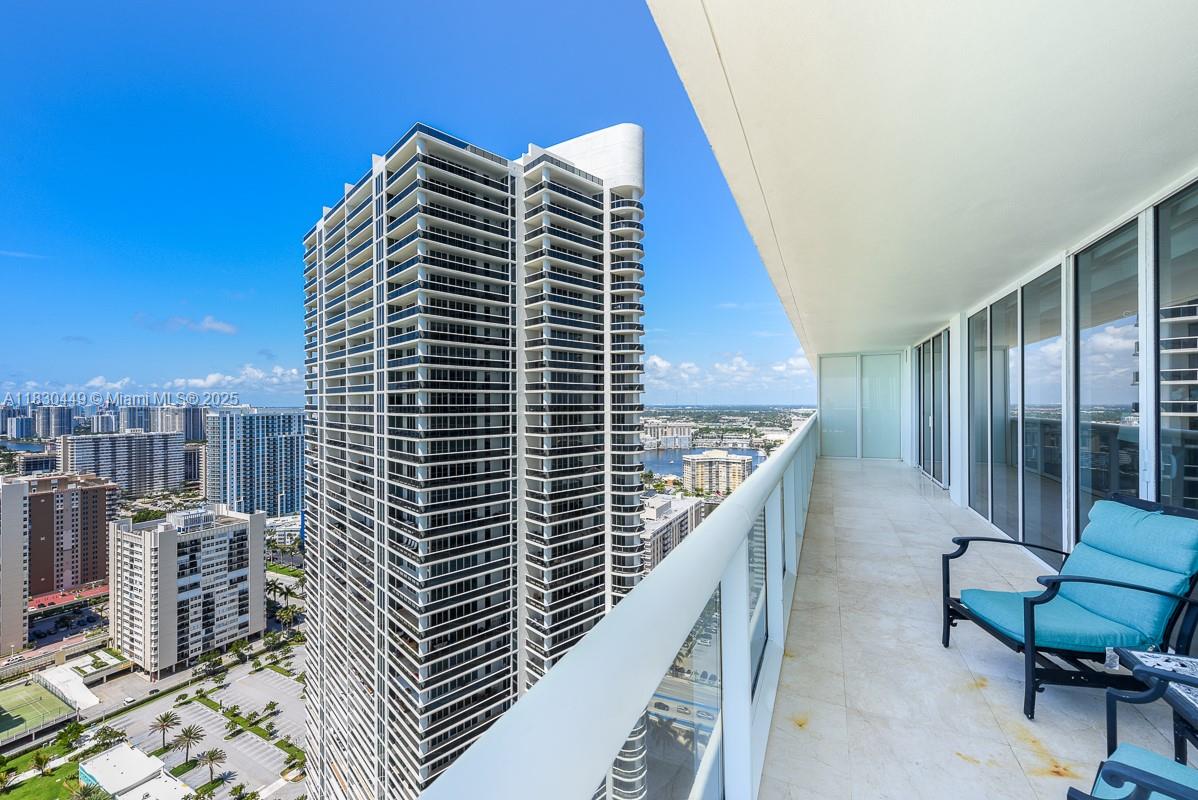 1830 S Ocean Dr 3402