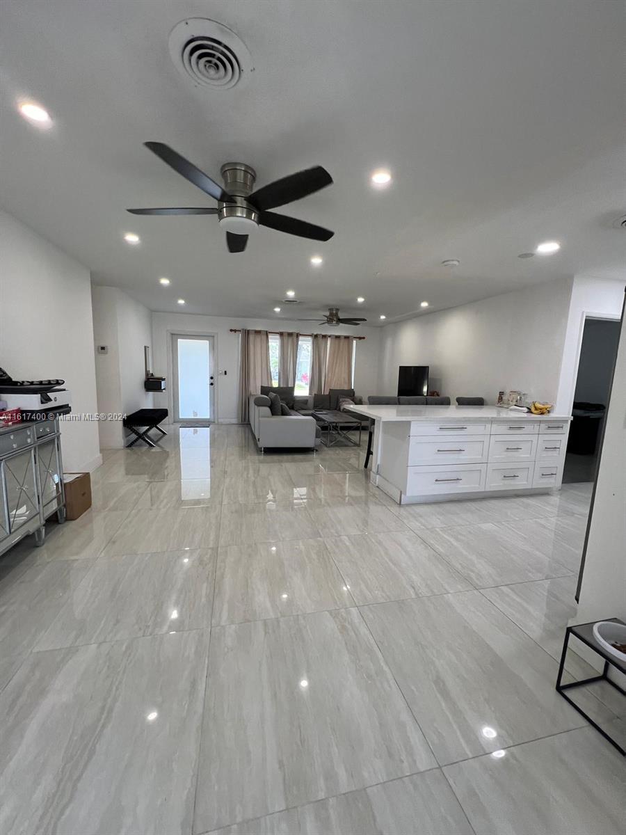 Rental Property at 2015 N 32nd Ave, Hollywood, Broward County, Florida - Bedrooms: 3 
Bathrooms: 2  - $4,250 MO.