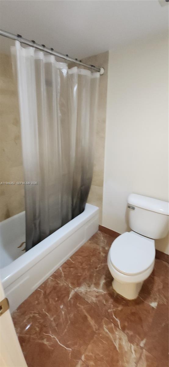 QUADOMAIN TOWER I AND IV - Residential