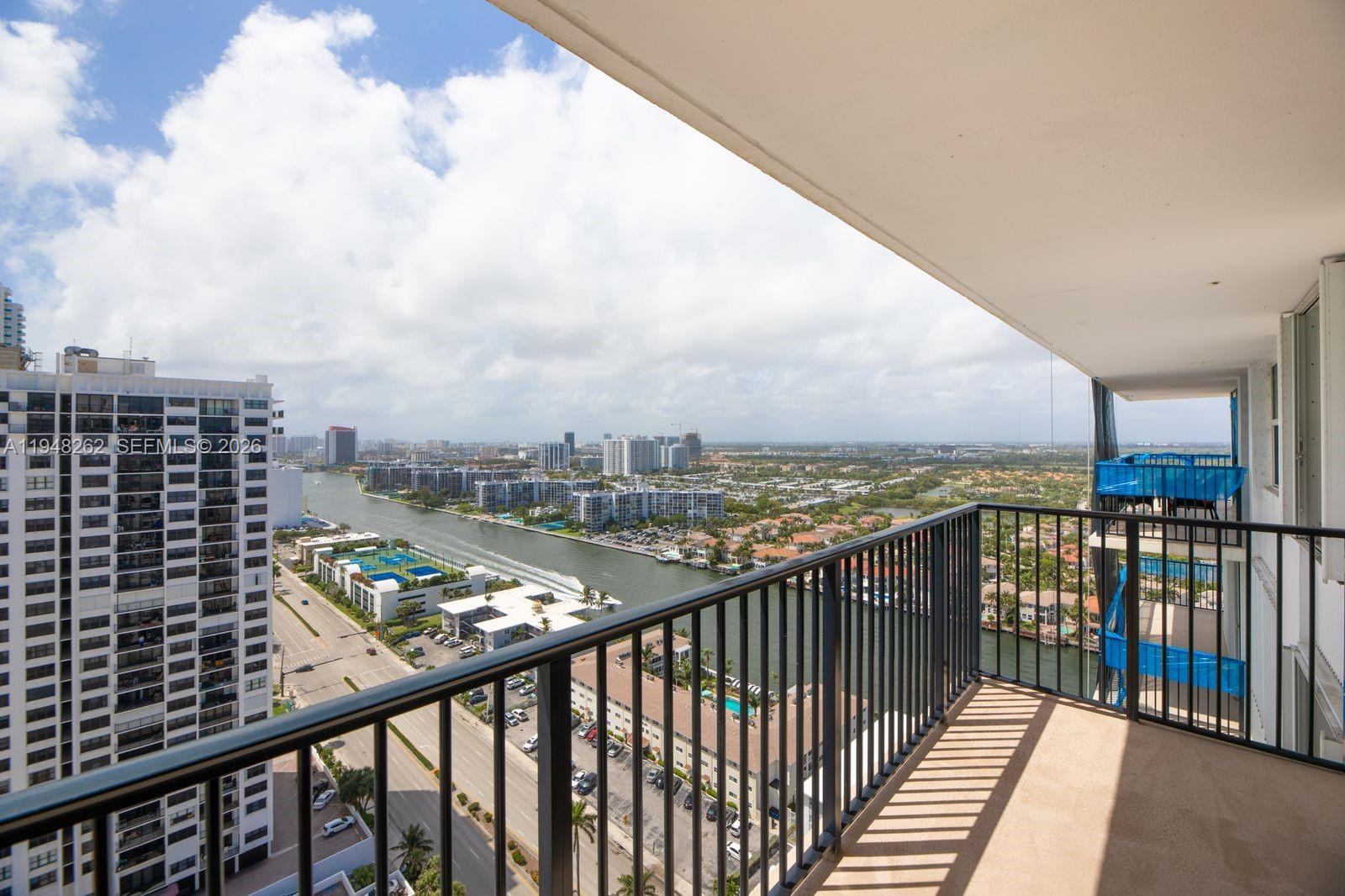 2101 S Ocean Dr 2608