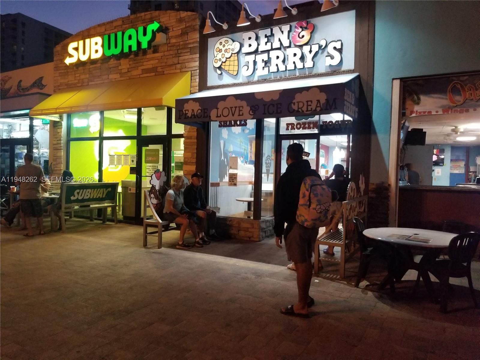 QUADOMAIN TOWER I AND IV - Residential