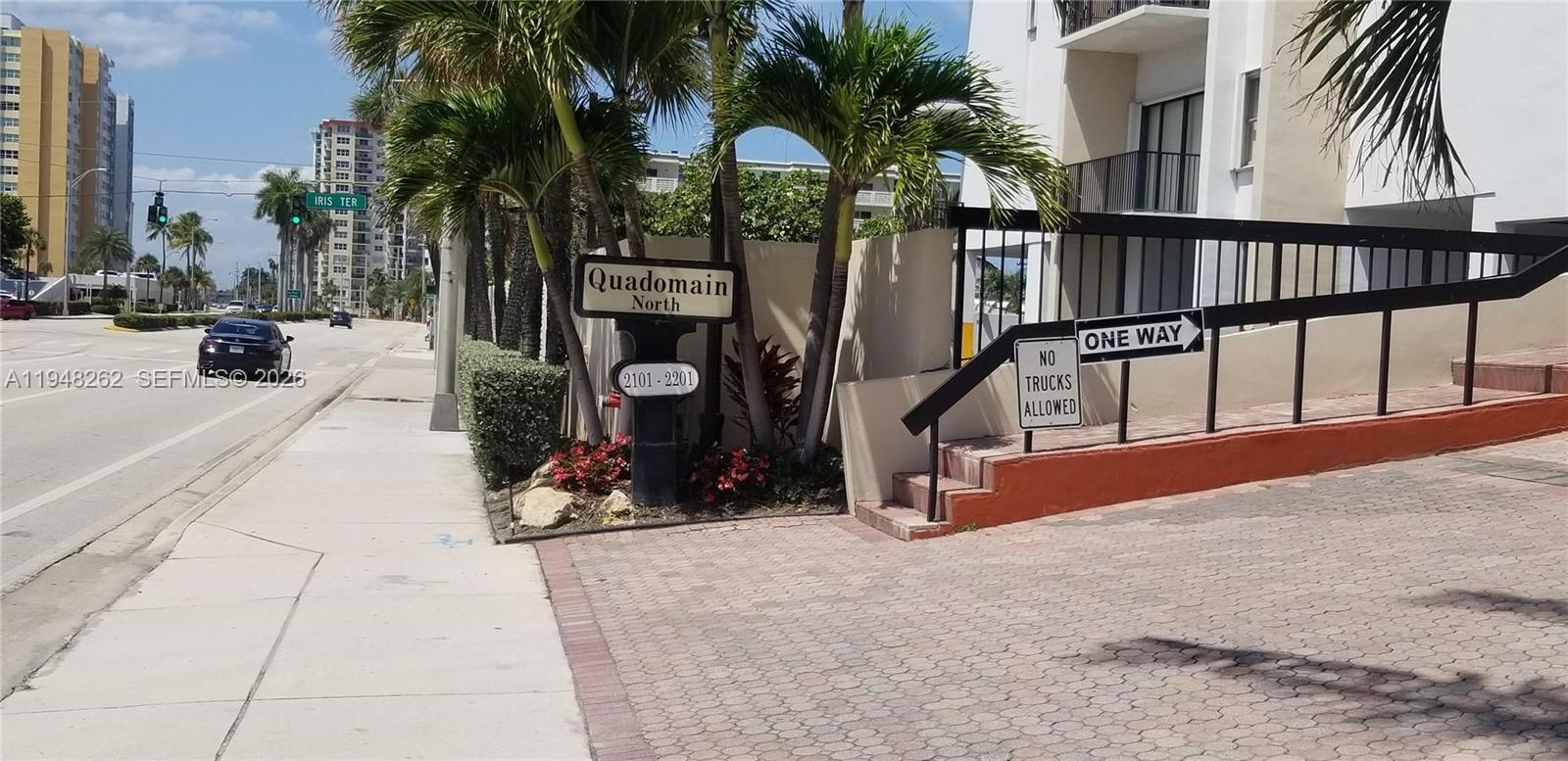 QUADOMAIN TOWER I AND IV - Residential