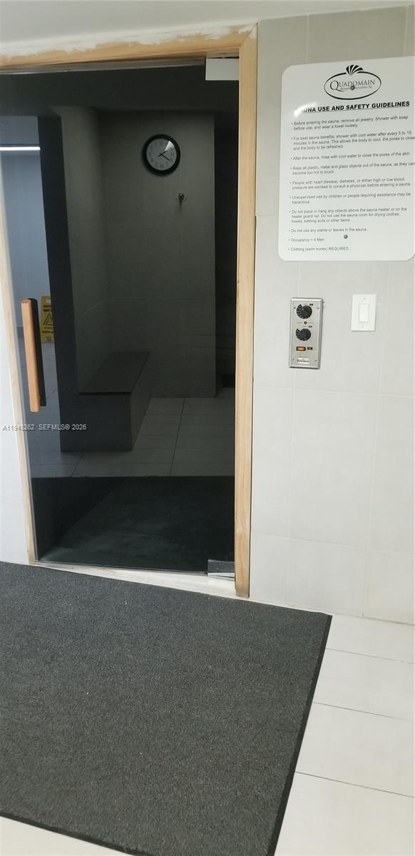 QUADOMAIN TOWER I AND IV - Residential