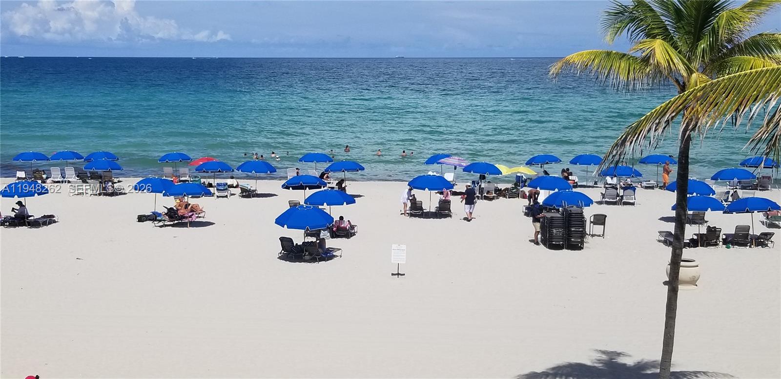 QUADOMAIN TOWER I AND IV - Residential