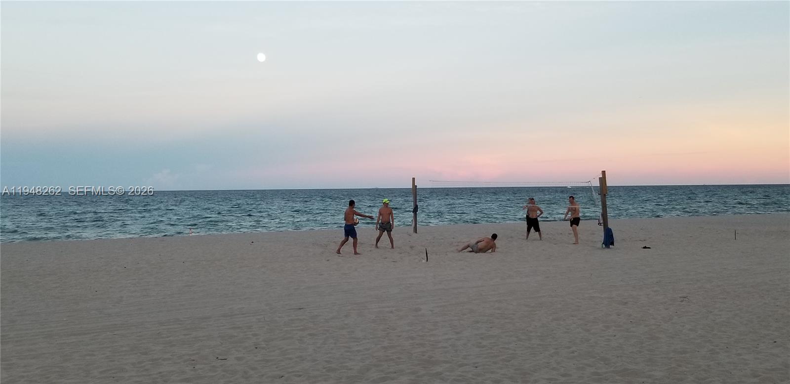 QUADOMAIN TOWER I AND IV - Residential