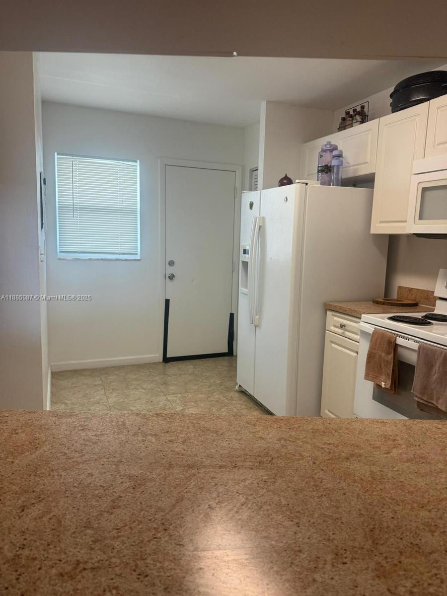 JADE WINDS GROUP - - Residential